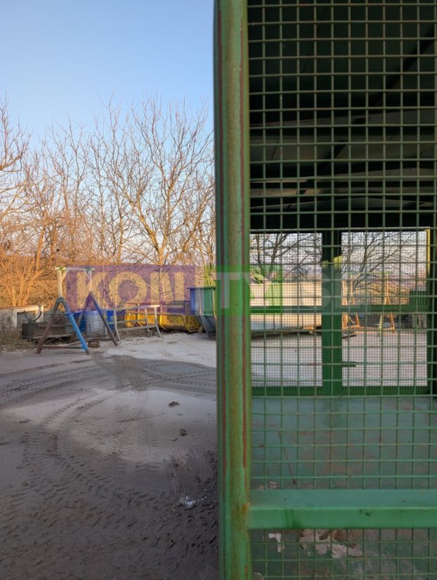 Hákový kontejner klecový 18,4 m3