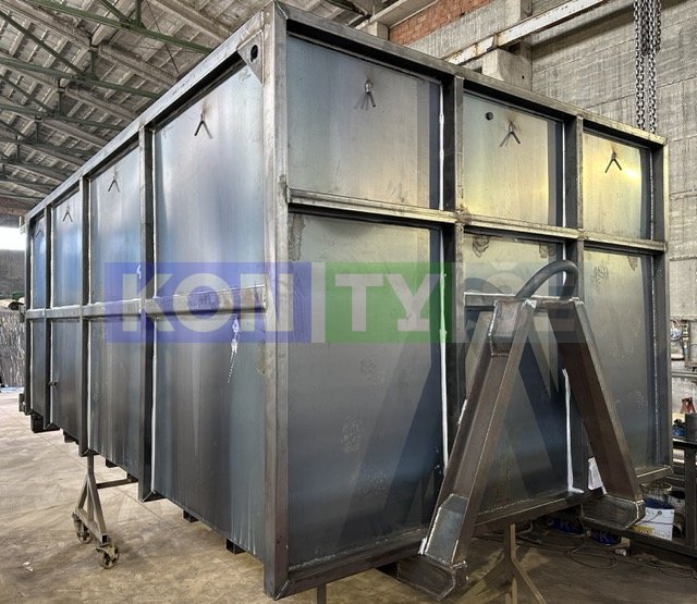 Hákový kontejner 11,3 m³ - VELKOOBJEMOVÝ bez otevírací bočnice - nový z výroby